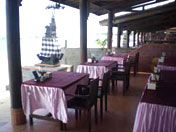 Table set outdoor - Bali Cafe 21 - Fresh Grilled Seafood, Jimbaran, Bali