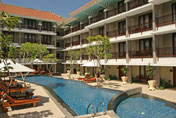 Swimming Pool - The Rani Hotel